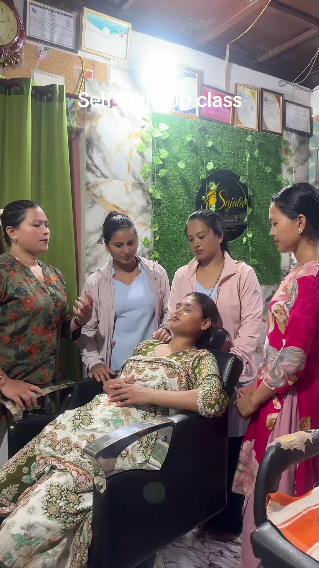 @sujata beauty studio