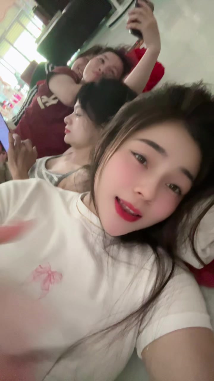 @Khổng La