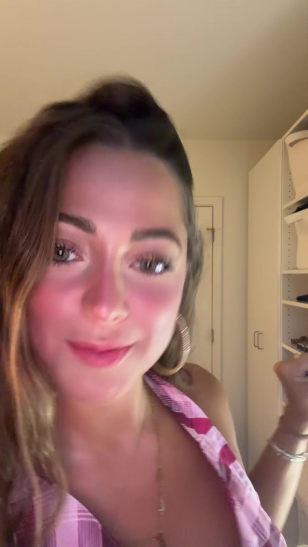 @alexispaige