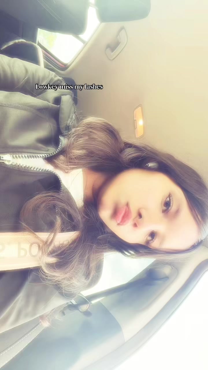 @SUPRIYA🪼