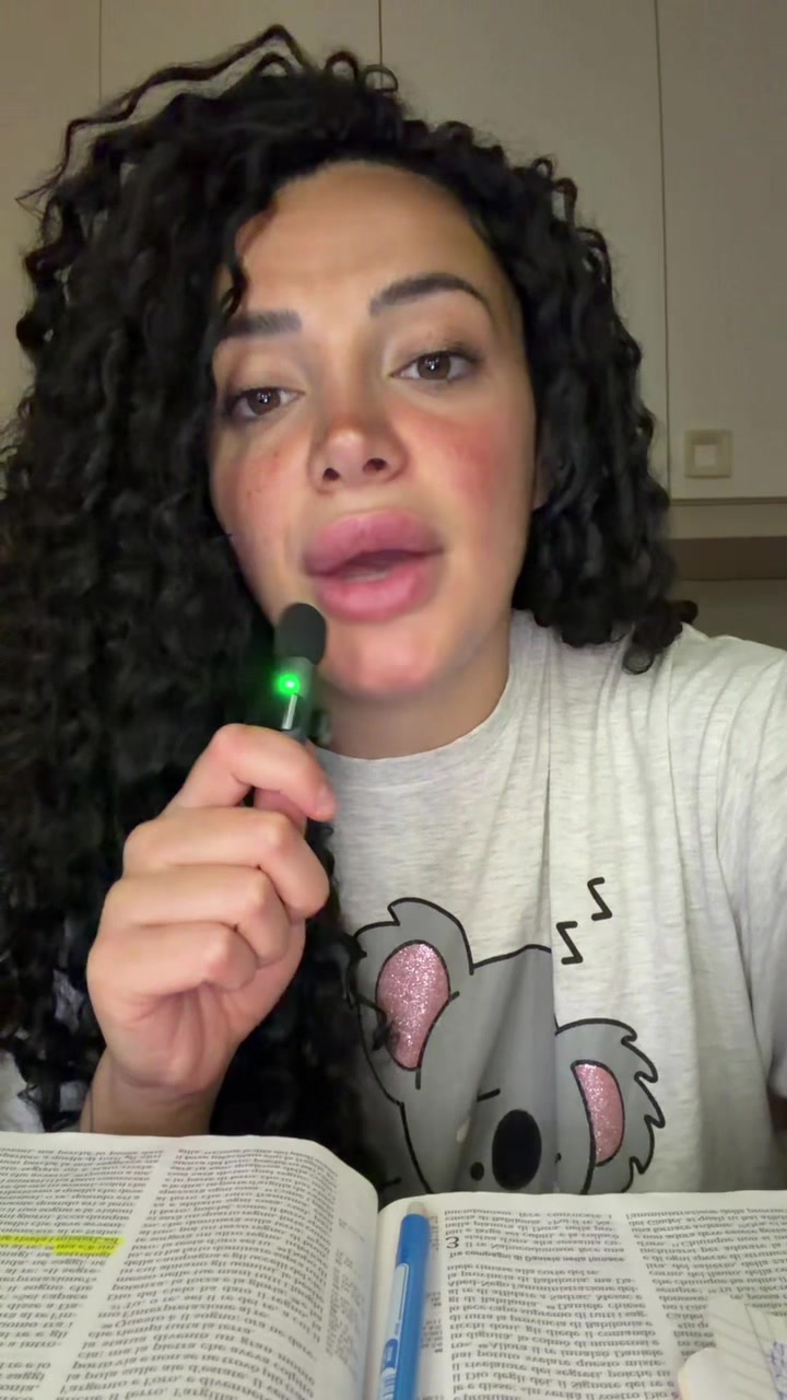 @holychristianbabe.xo