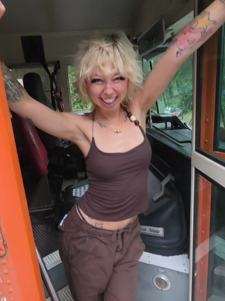 @BusandBunny