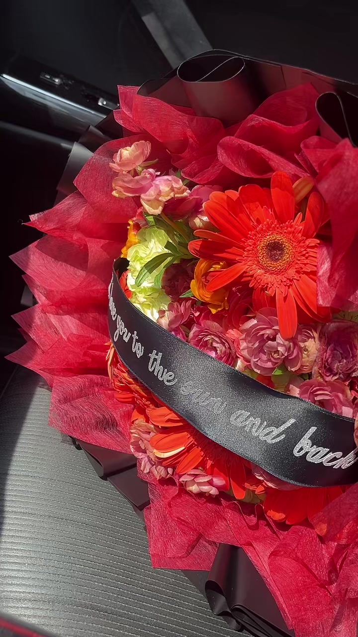 @Blooms By Dija💐