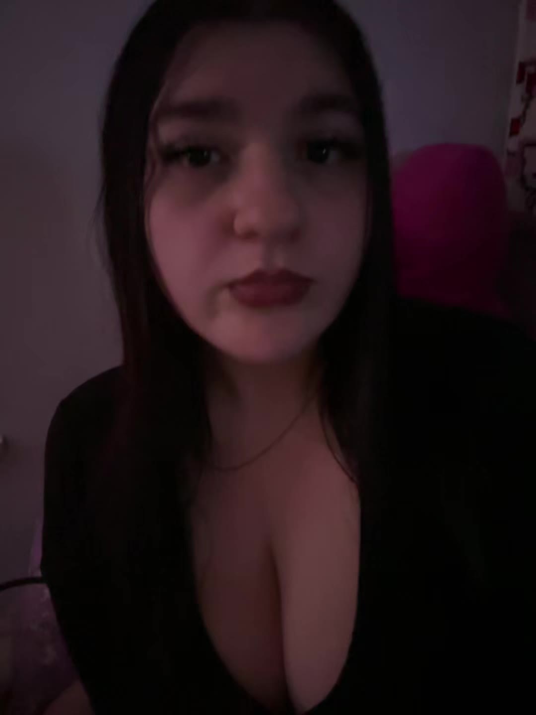 @🖤