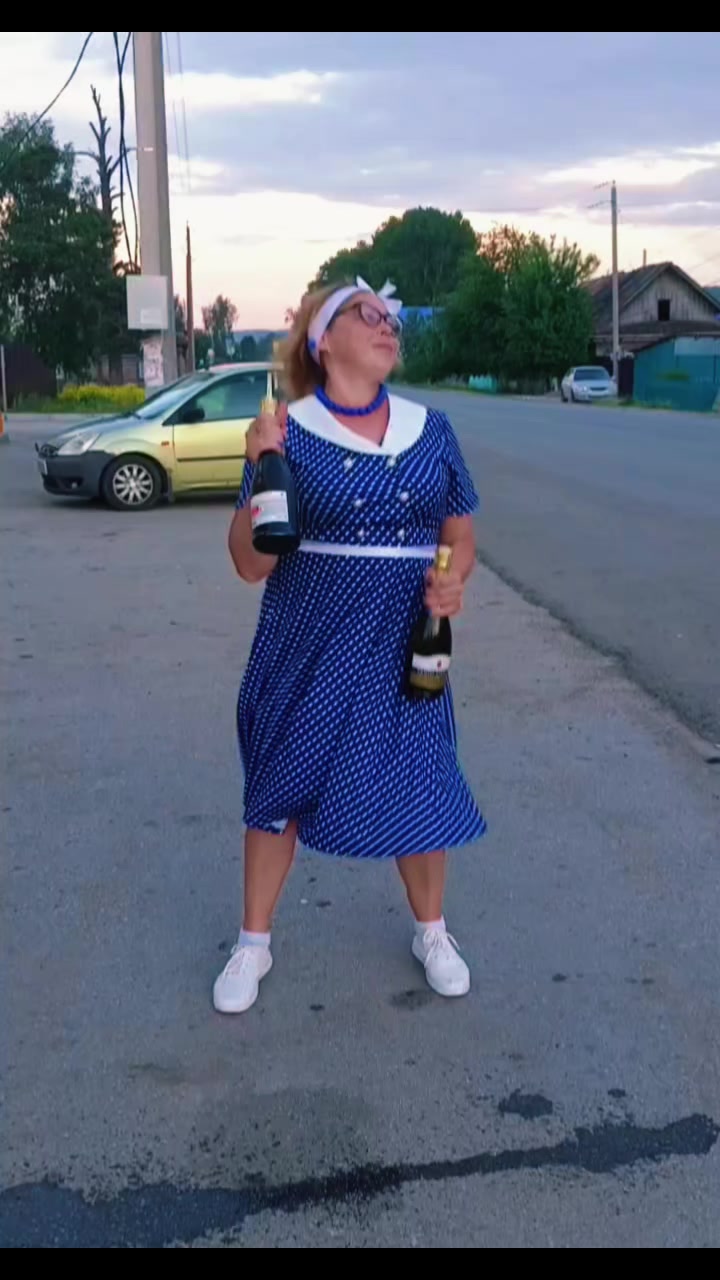 @Алёнушка
