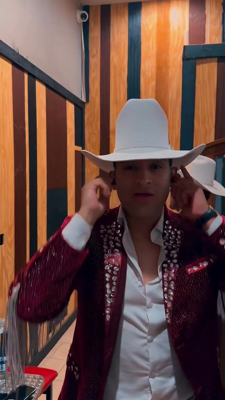 @GRUPO LEGÍTIMO