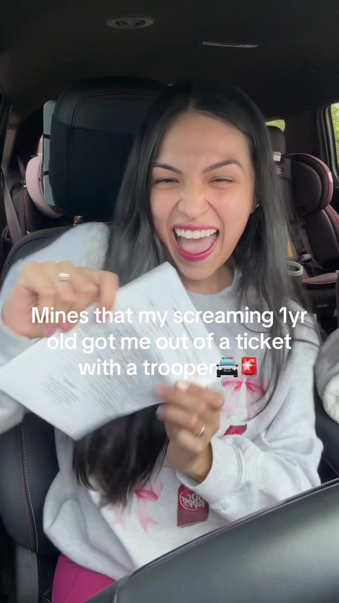 @Adamari | Mom of 2