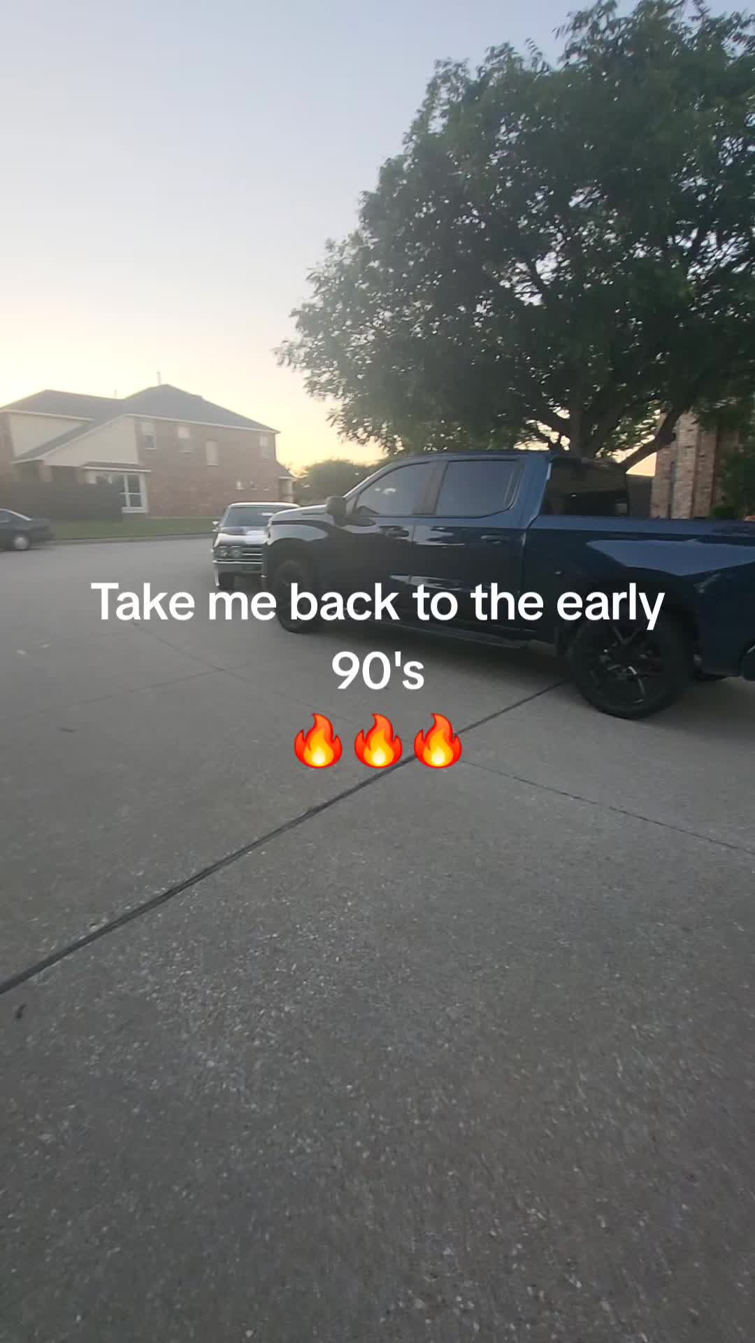 @MoMoney