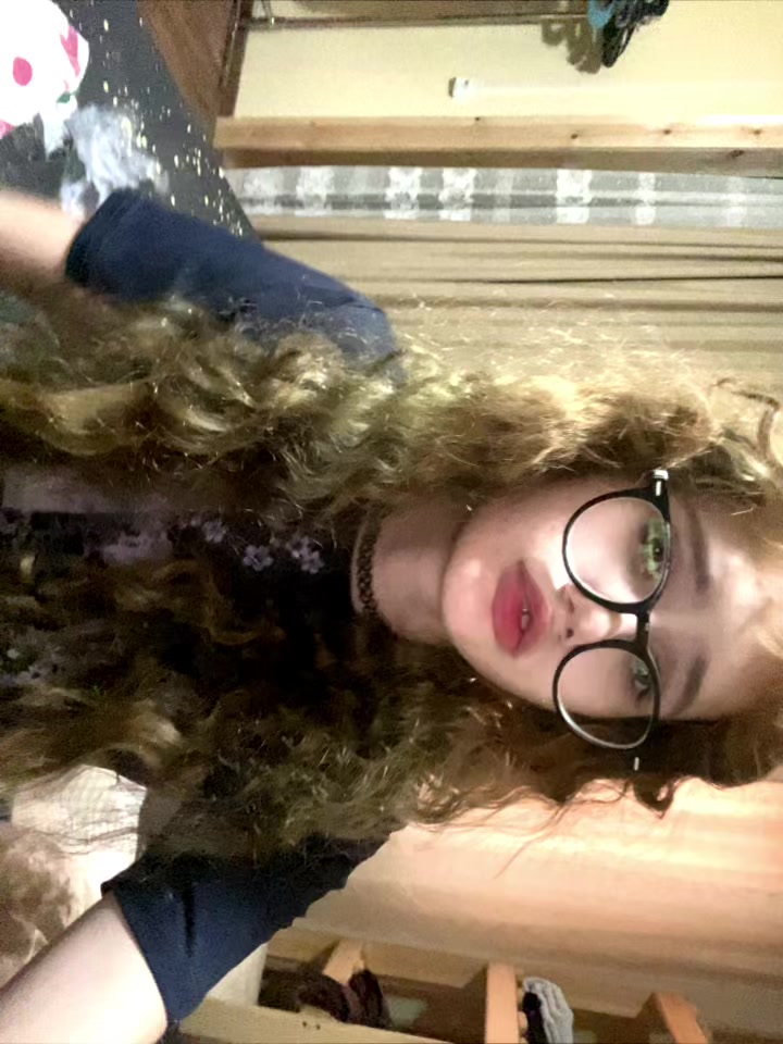 @mina.equ✌🏻
