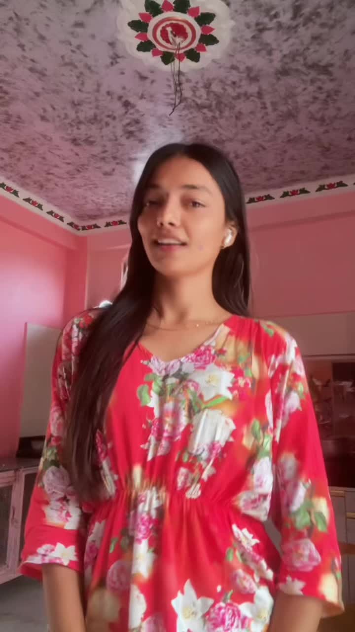 @𝚂 𝙷 𝙾 𝚅 𝙰 ♡︎ 𝚂
