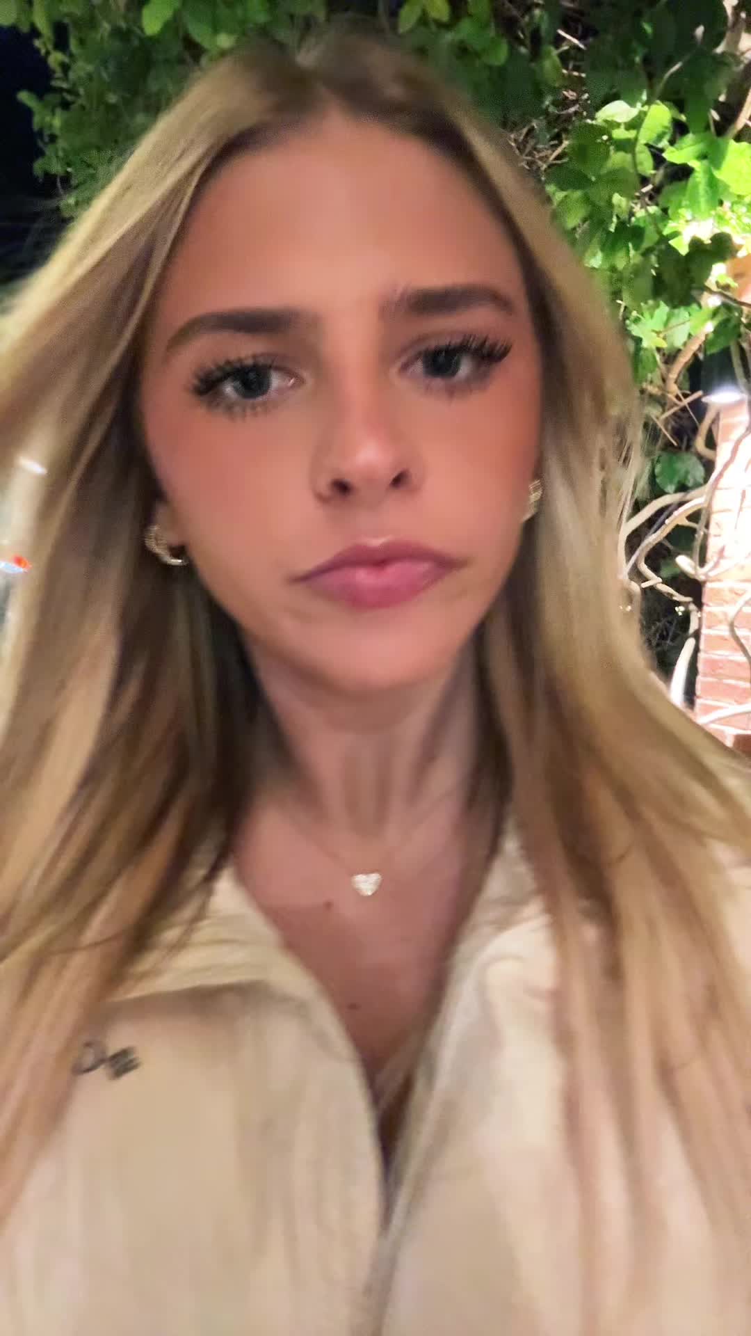 @ava