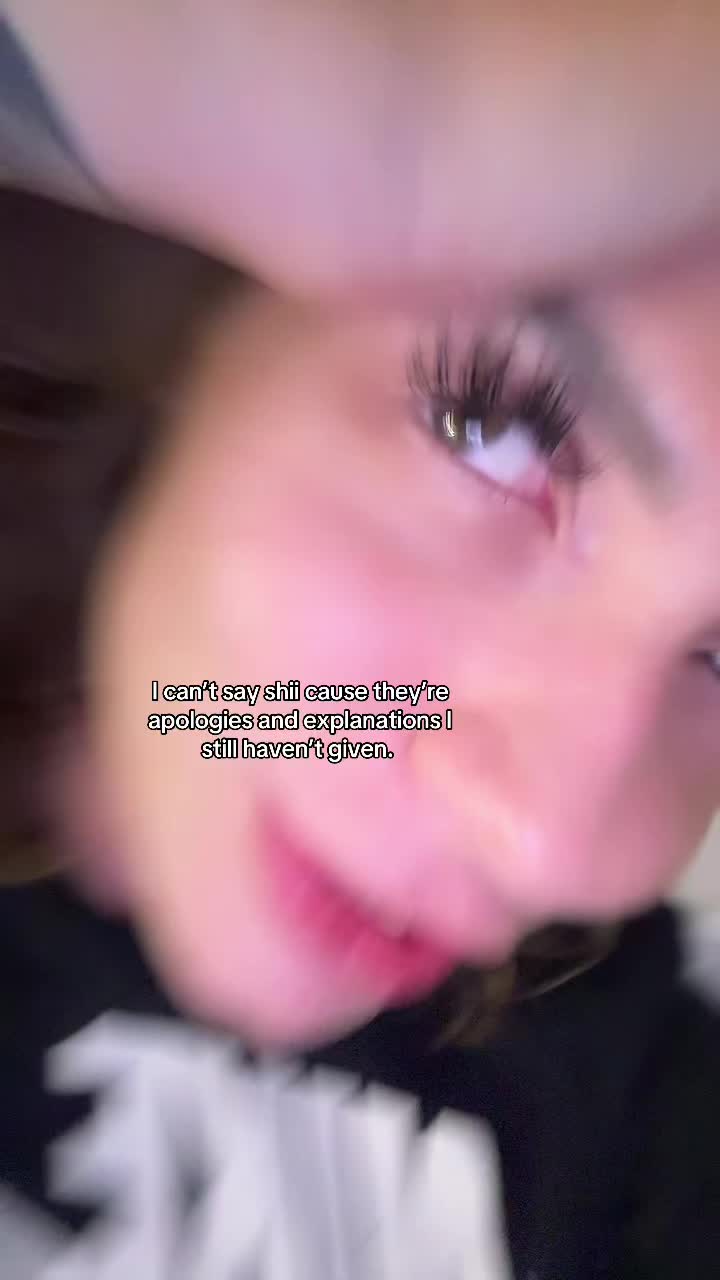 @niki&nicole