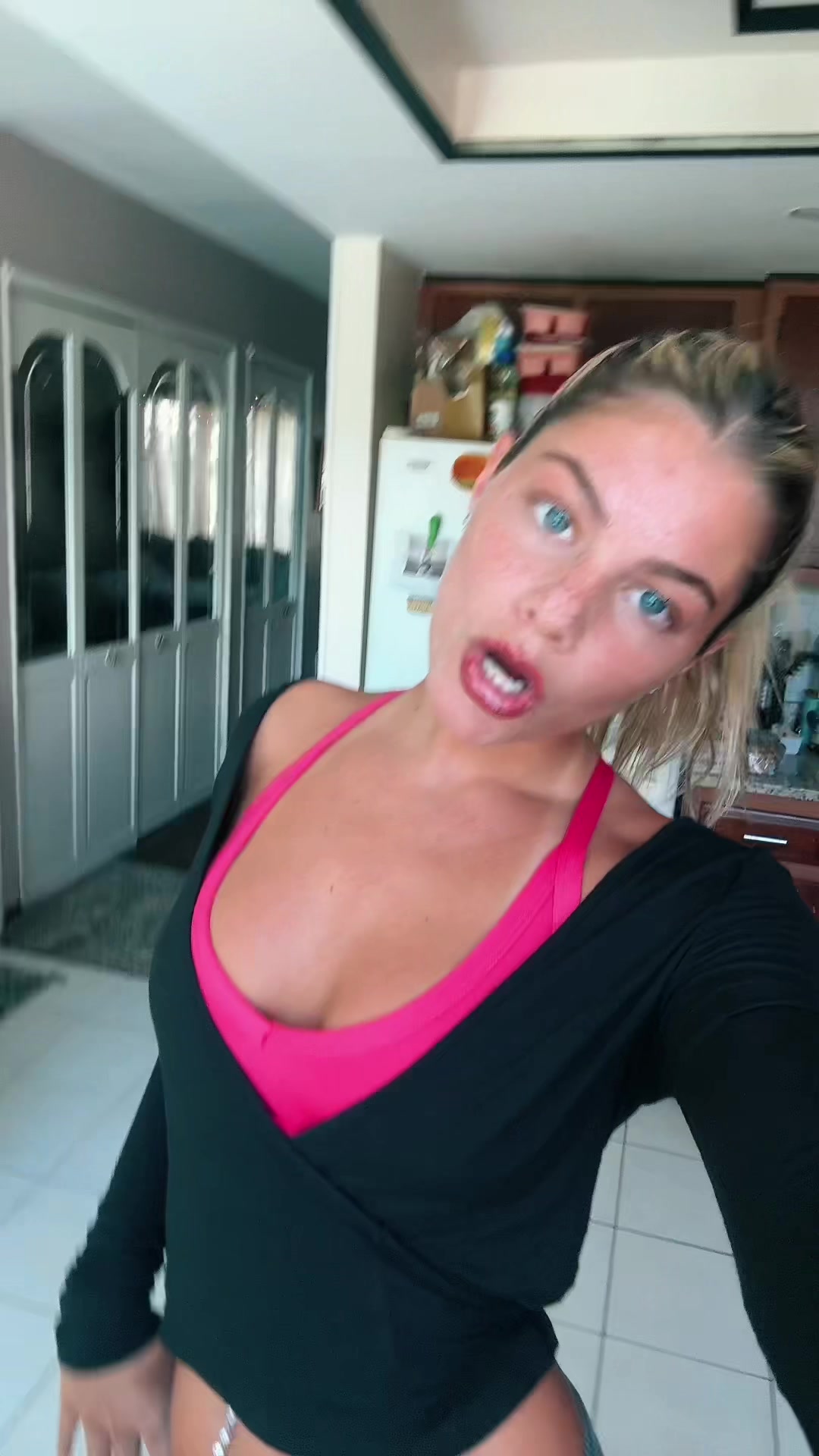 @katiekeanie