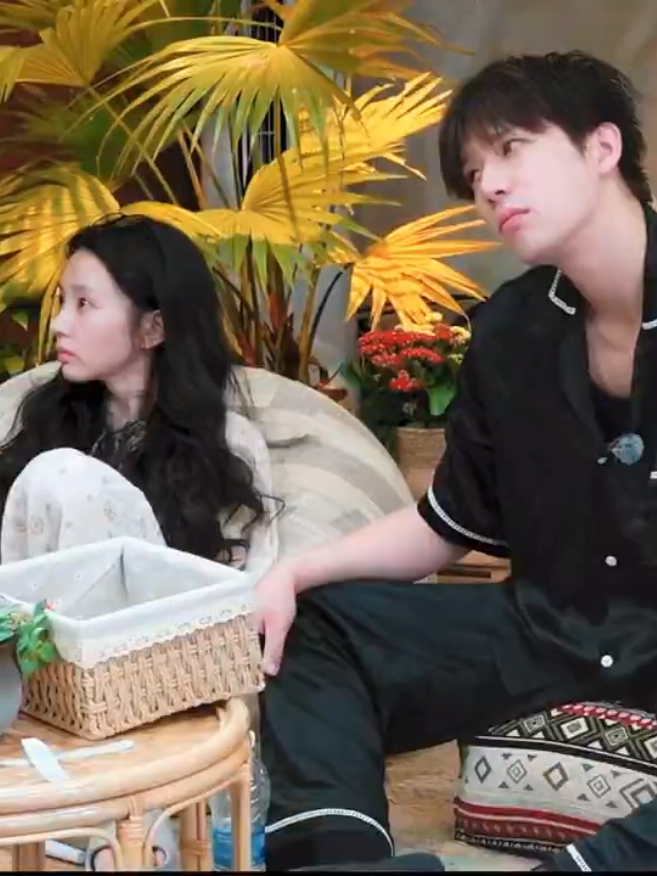 @xw
