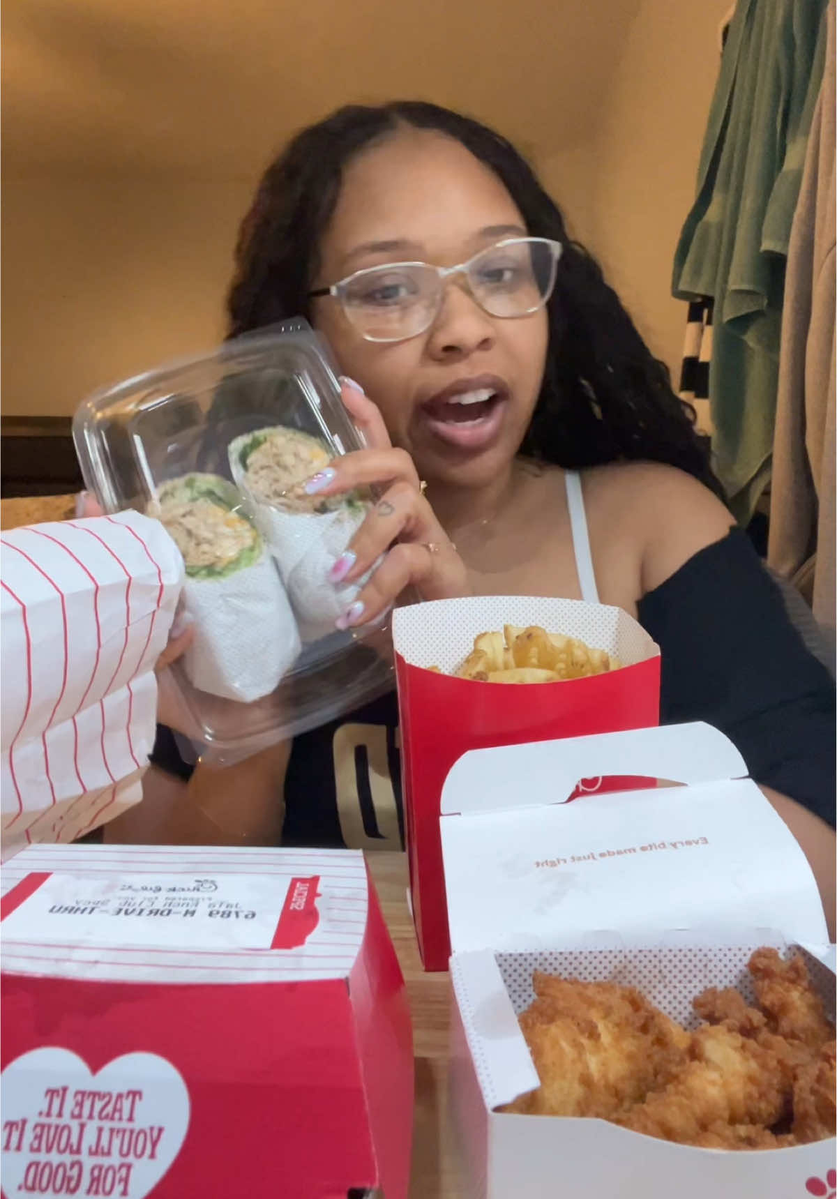 @jade🧚🏽&zwj;♂️🥪🍟🌯