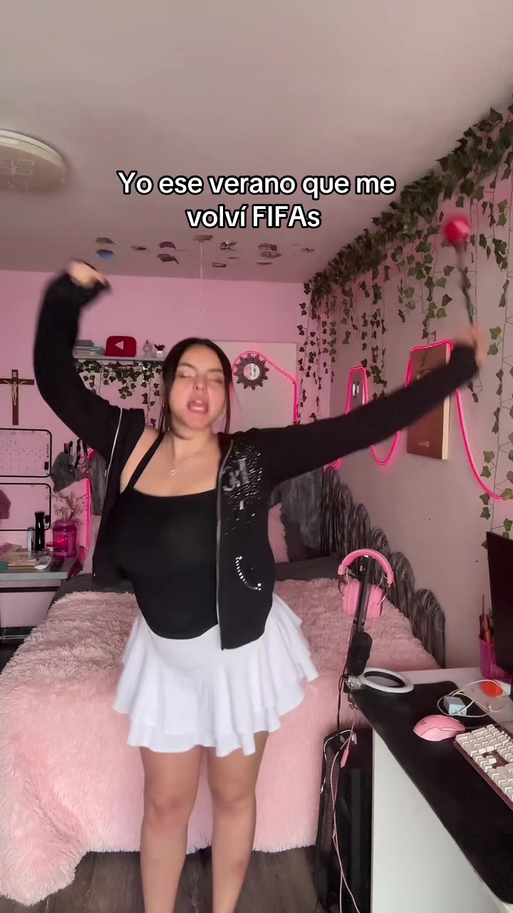 @yaneireach
