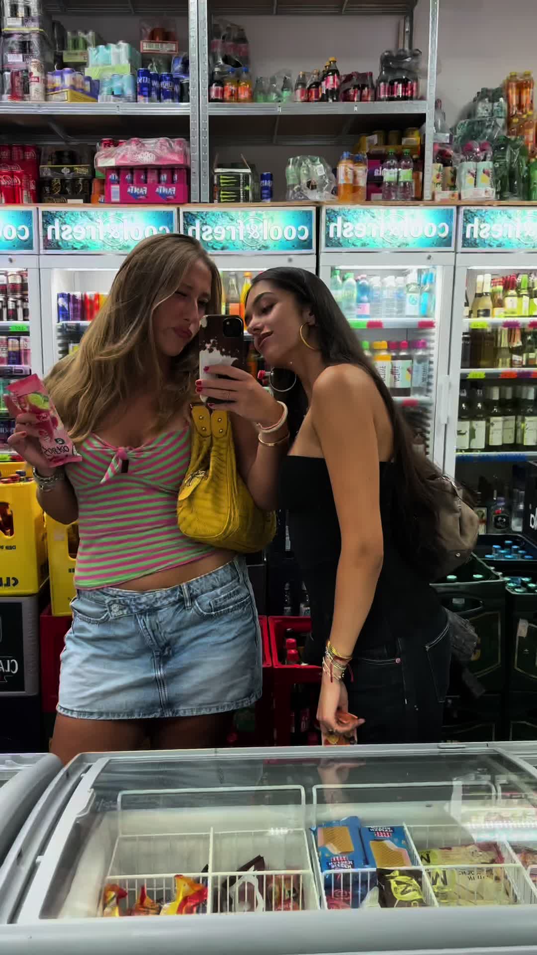 @kikivanhooren