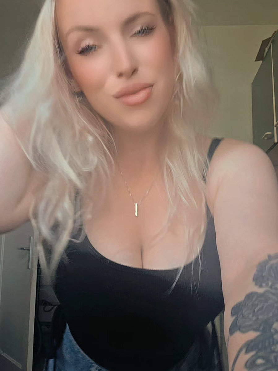 @Mileylon