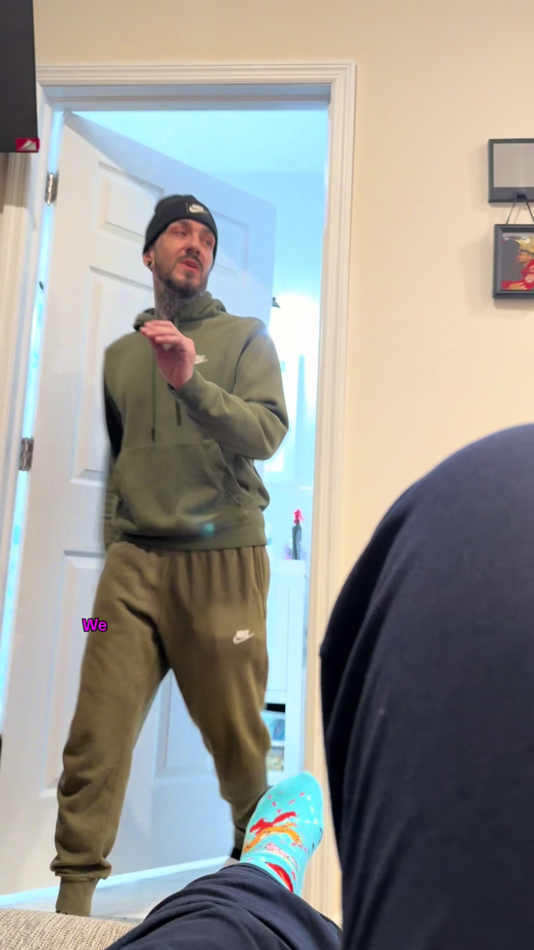 @ChillenWithLadyJ.