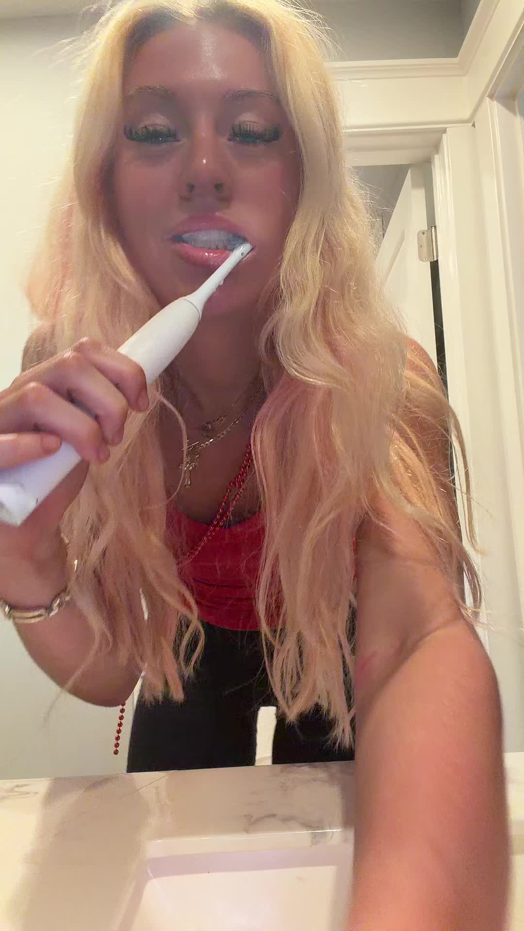 @Liv