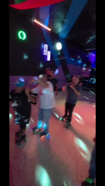 @Salon de Patines Music SP