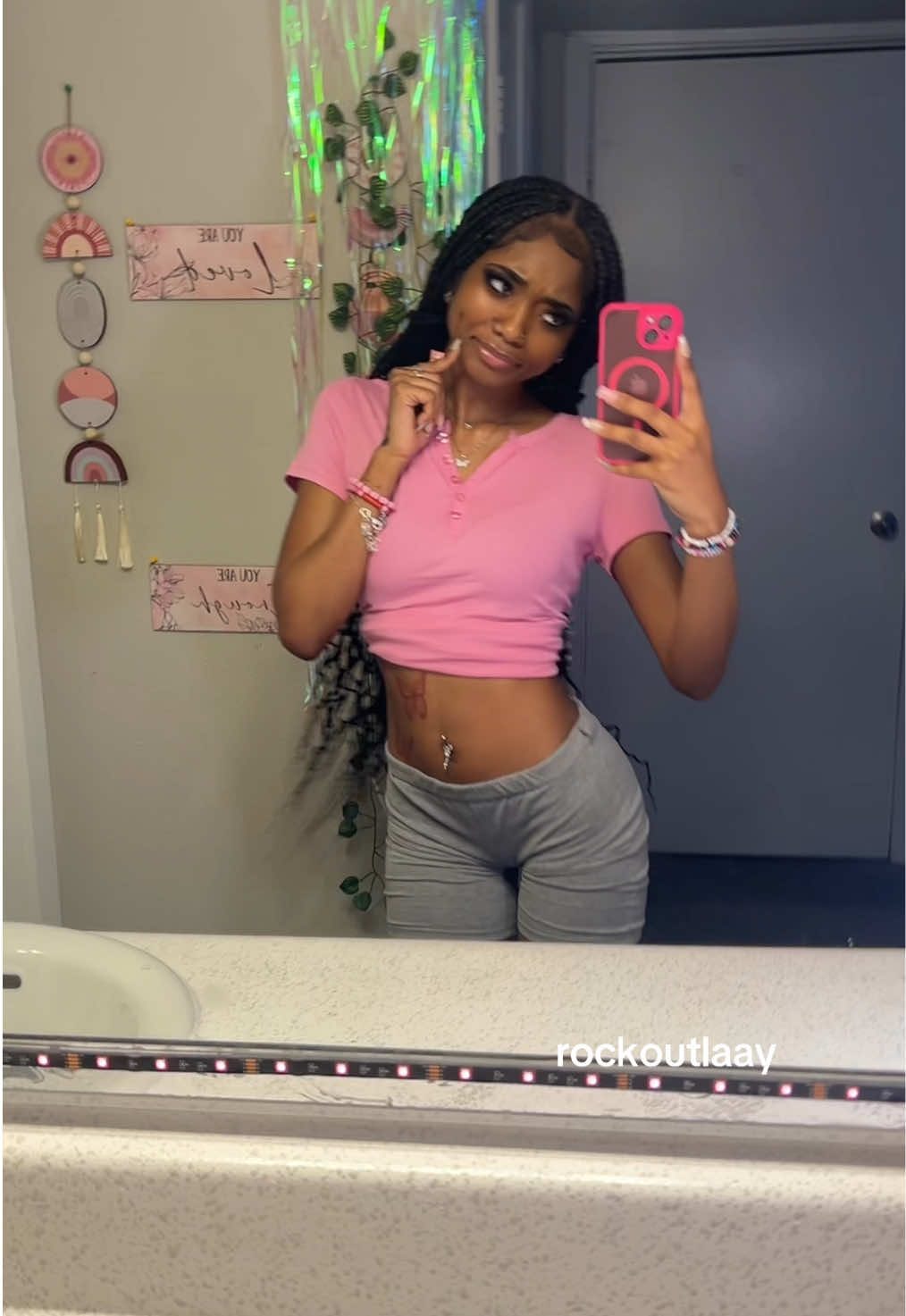 @rockoutlaay2