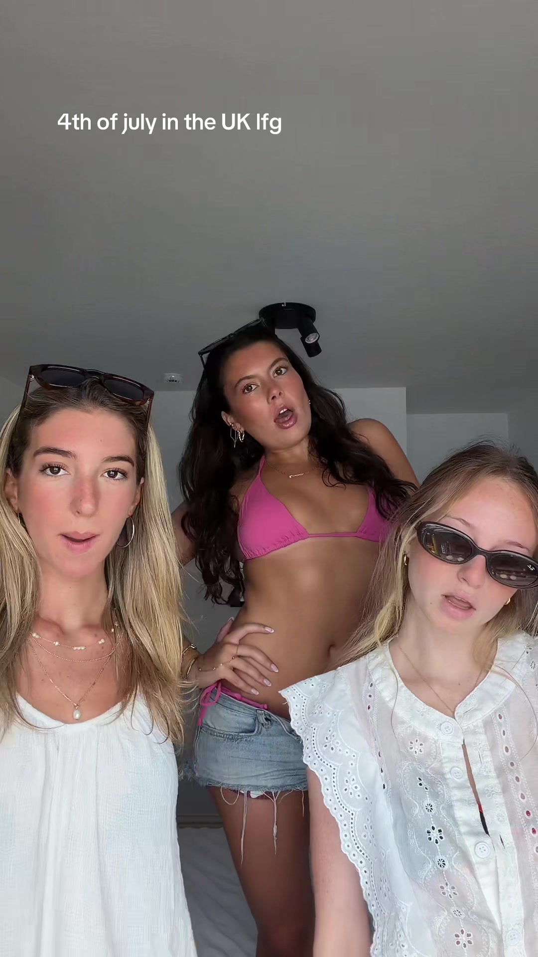@mia cabreraa