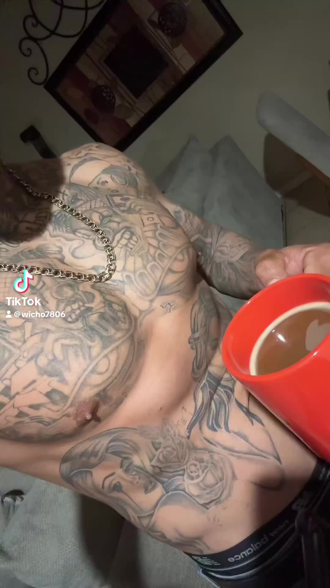 @Wicho7