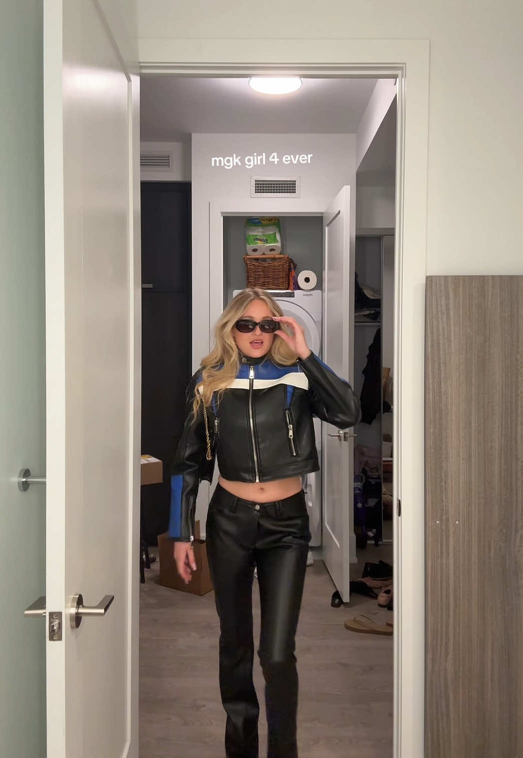 @dumbblondediary