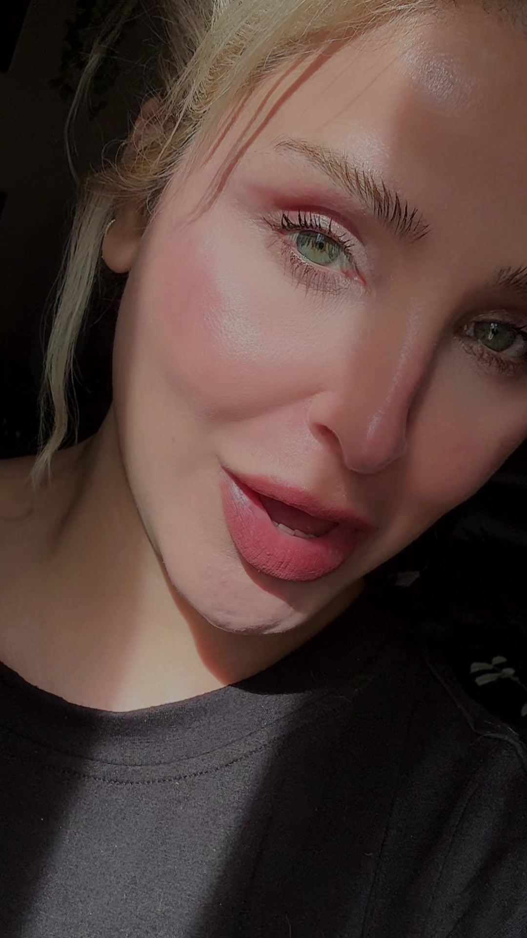 @Greeneyes883💚🧿