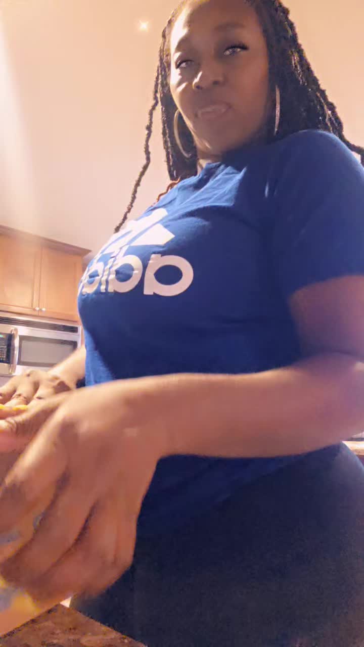 @Felicia Banks33