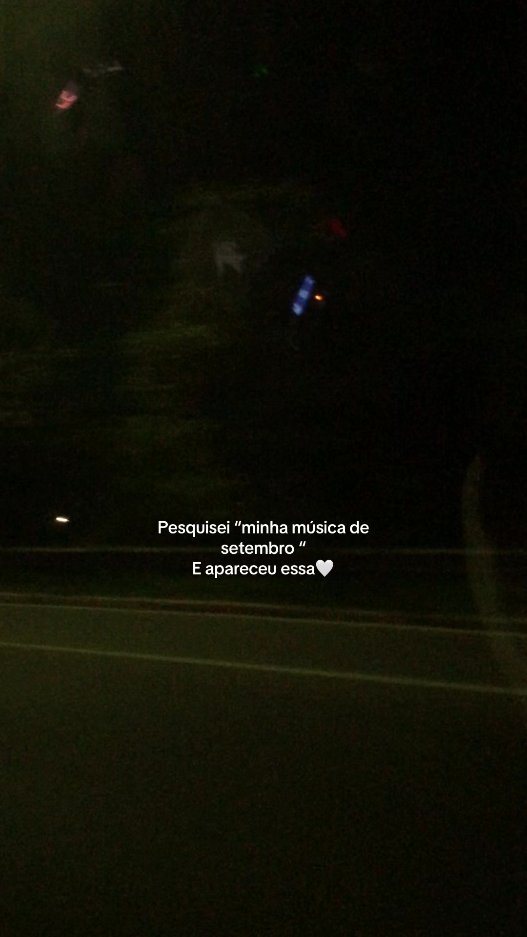 @Bruna🌙