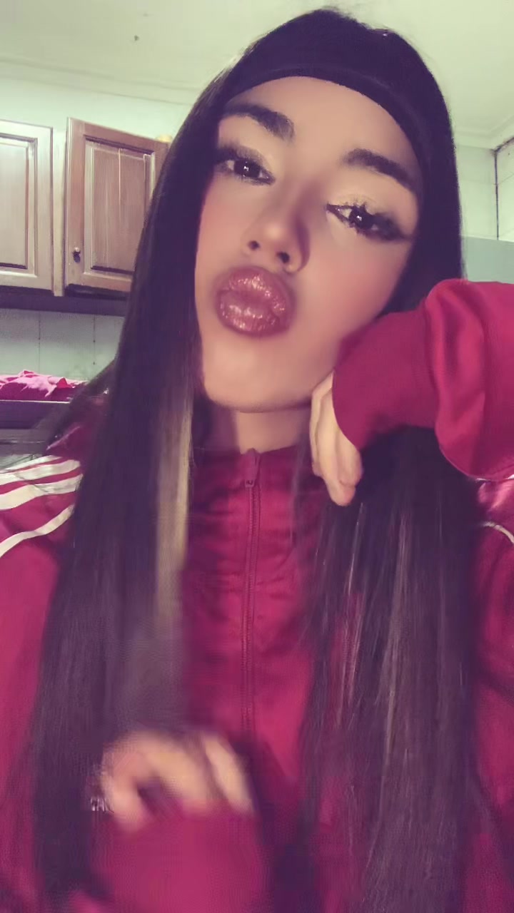 @pili pero no cuevas 💋❤️