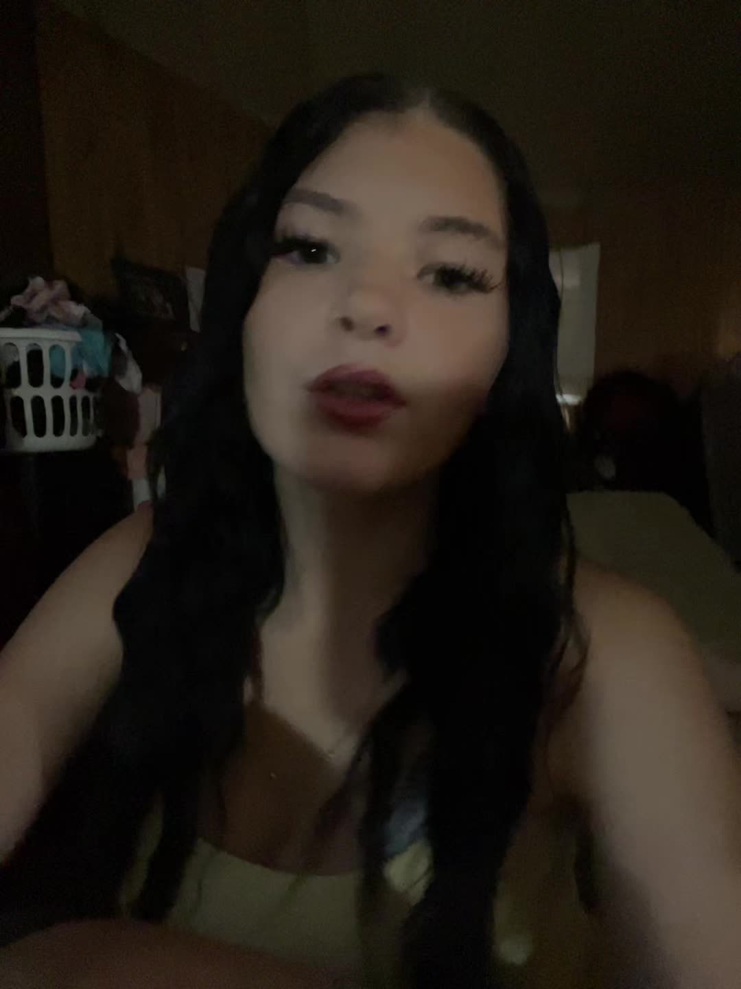 @🤫
