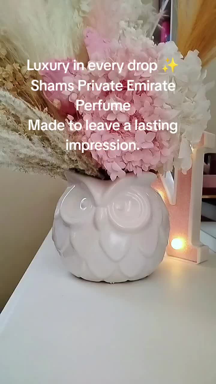 @H S