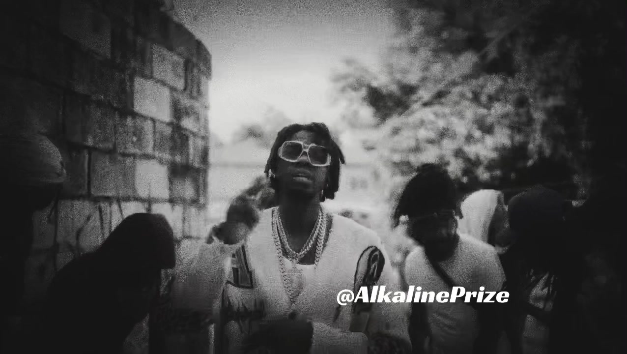 @🎭ALKALINE🛸