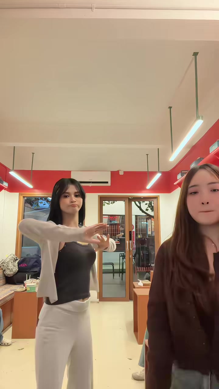 @ANGEL🍑🍑