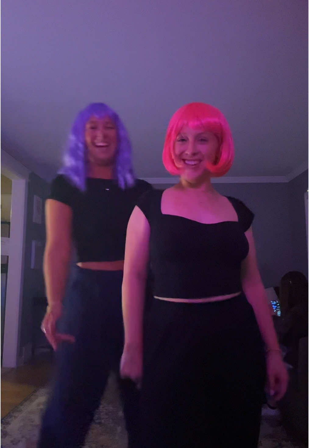 @jenna 👩🏻&zwj;🦰🫧⭐️💐🍸💋
