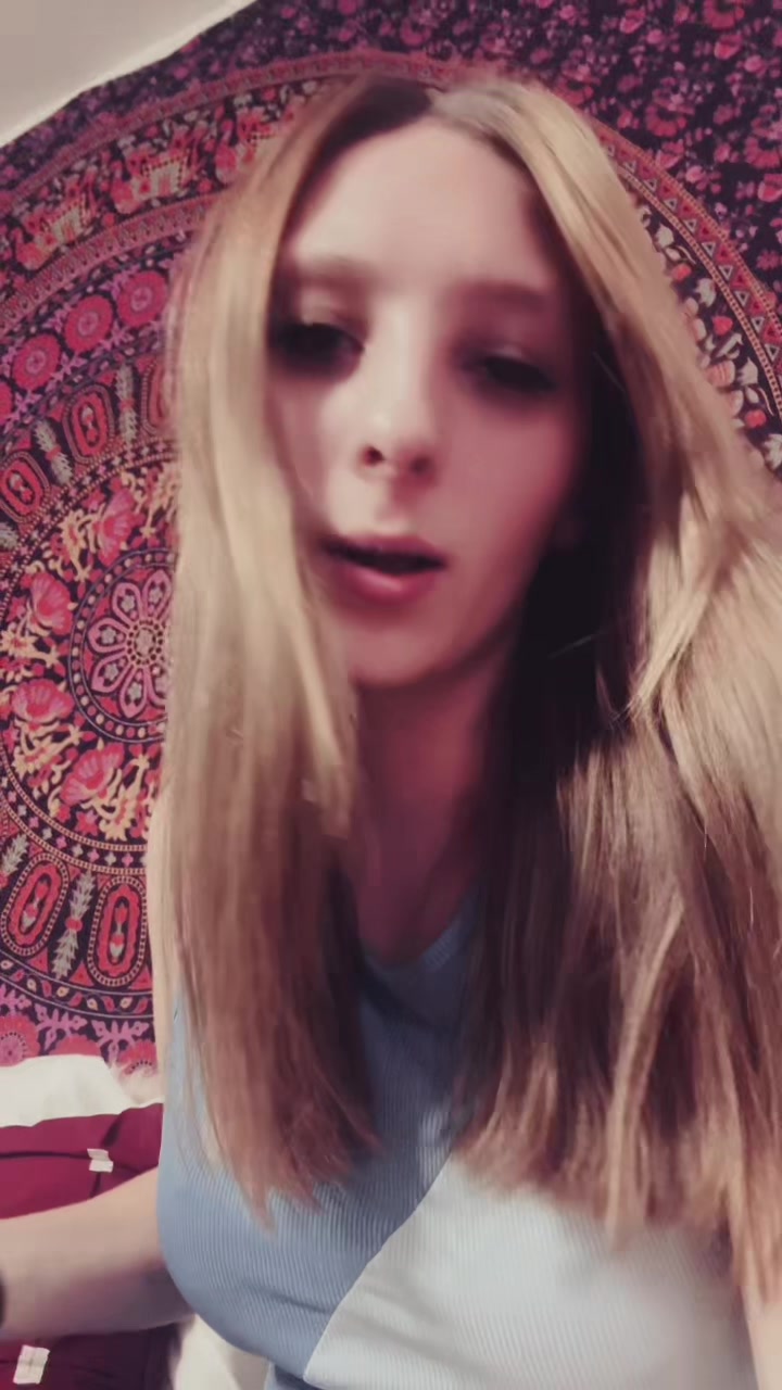 @Ella