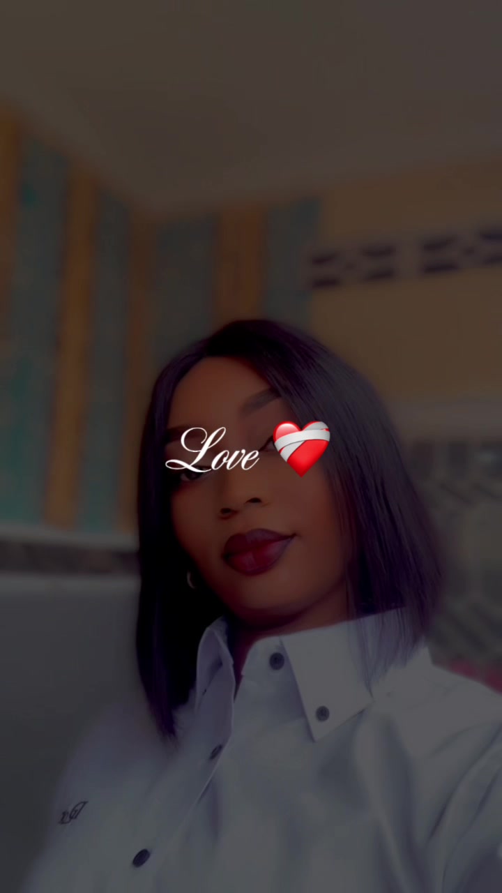 @Ra&iuml;sa la fraise 🍓&hearts;️🥰😘