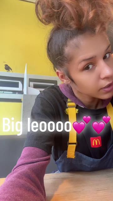 @Too_loyal_vyee🌸