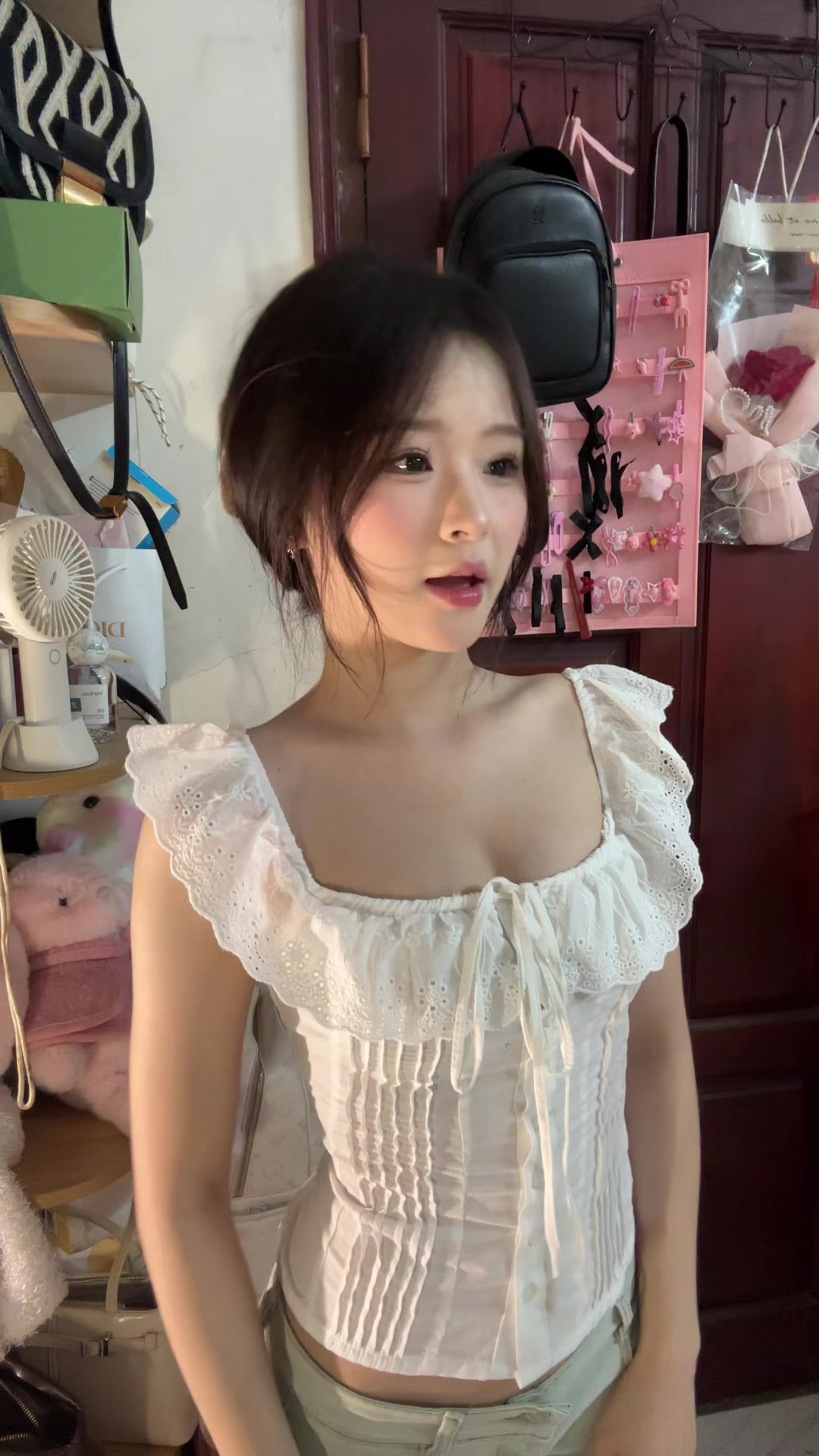 @Uni