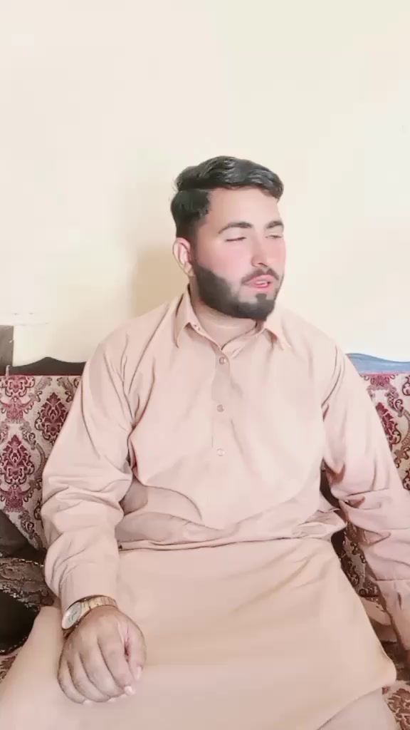 @Itz_Muneeb_1