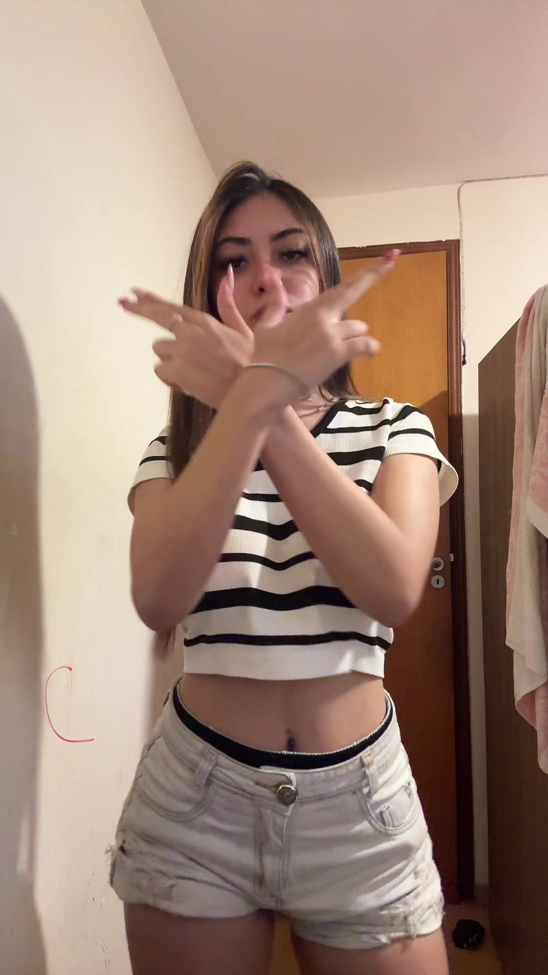 @Ladonii