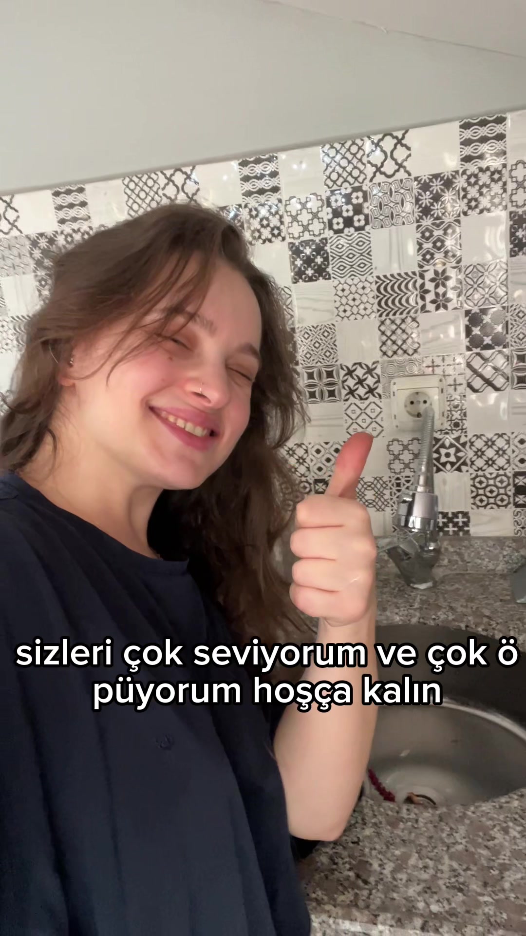 @Nur Sayar