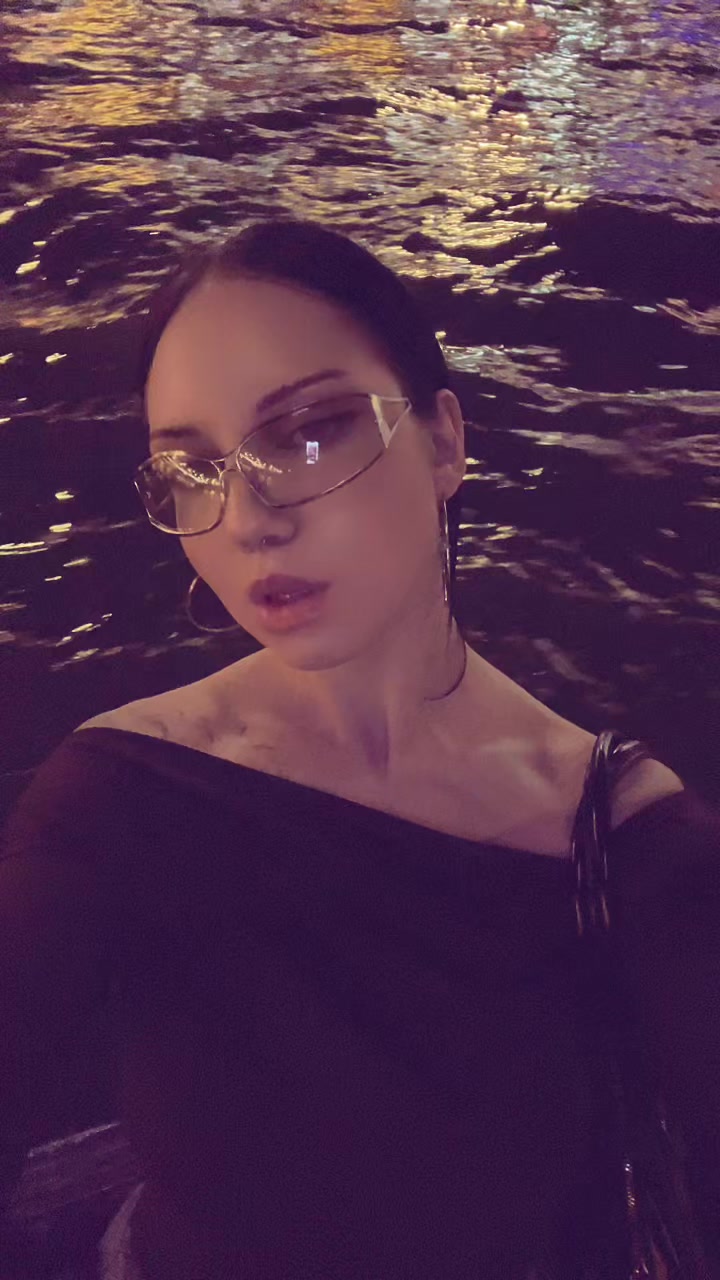 @lilihunt