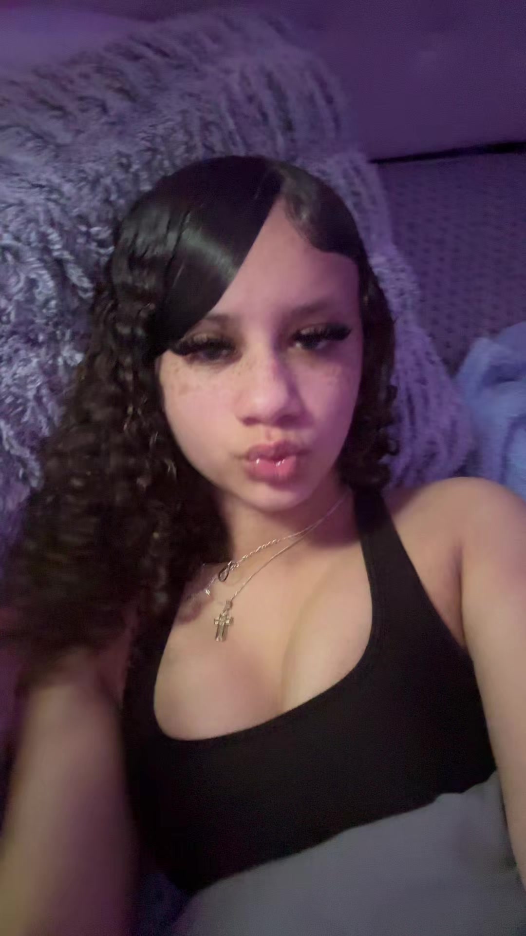 @￶