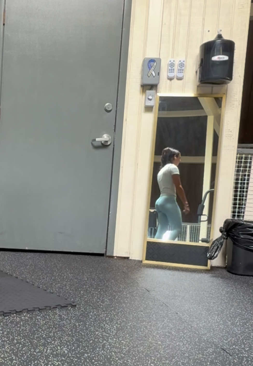 @dionnanoelle