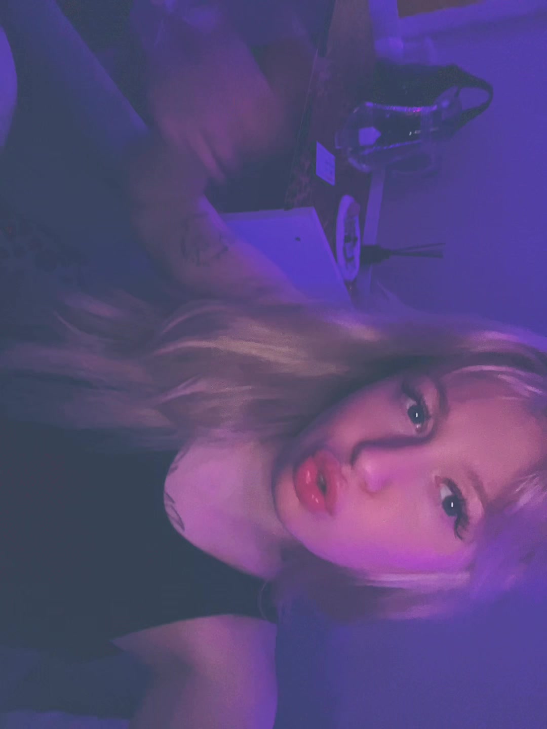 @Клео фо́кси