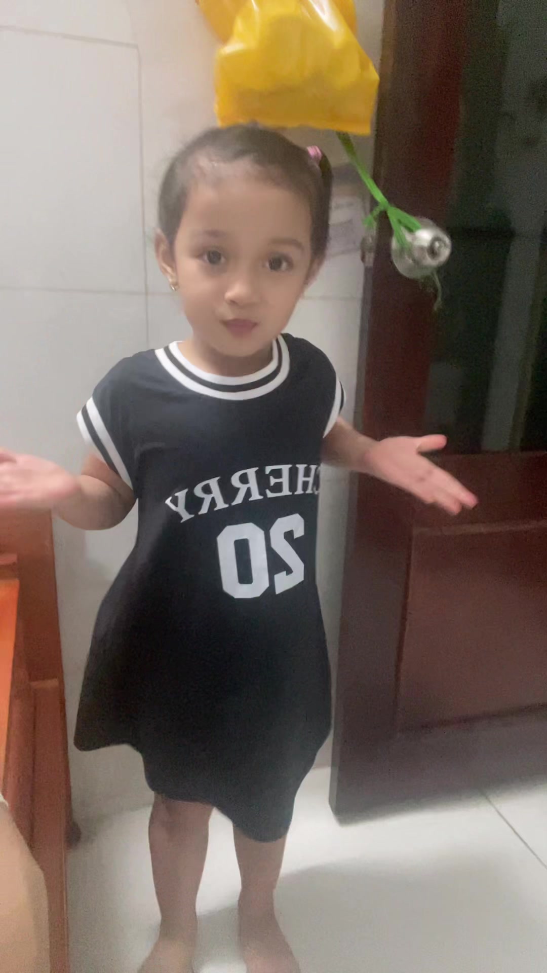 @Vũ Ngọc Hiền Nhi